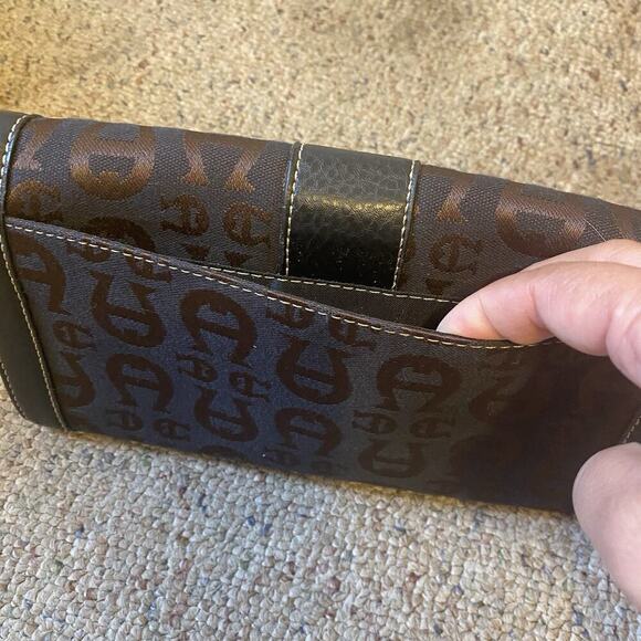 Vintage Etienne Aigner Leather Trim Clutch Wallet Wristlet Purse Signature Logo - Picture 9 of 10